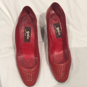 Vintage Galo Red Shoes